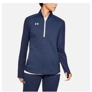women’s Under Armour Cold Gear Qualifier Hybrid 1/2 zip top size small loose